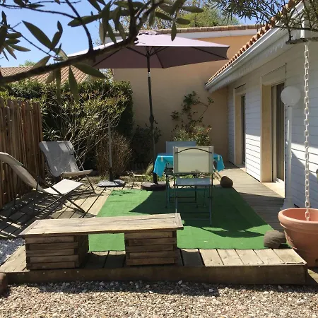 Blanche ベッド・アンド・ブレックファスト 4*